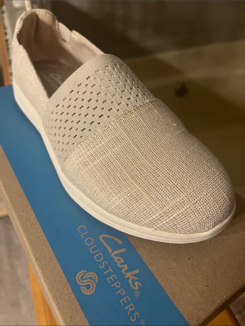 Clarks Slip-On Knit Sneaker in Light Beige